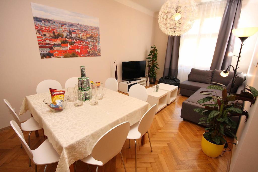 Fashion Loft Apartment Praha Bagian luar foto